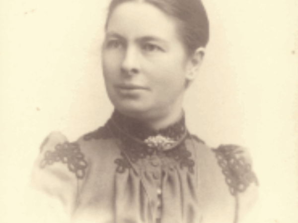 Karolina Widerström. Photo: Wolfenstein, Fredsgatan 13, Stockholm. Courtesy of Gothenburg University Library.